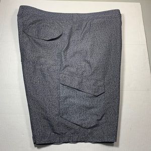 Magellan Men’s 7 pocket shorts - SZ 44